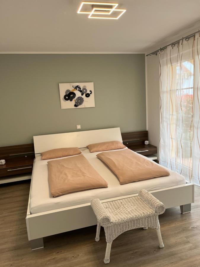 Apartment Frank - Bis Zu 3 Schlafzimmer Rust Zewnętrze zdjęcie