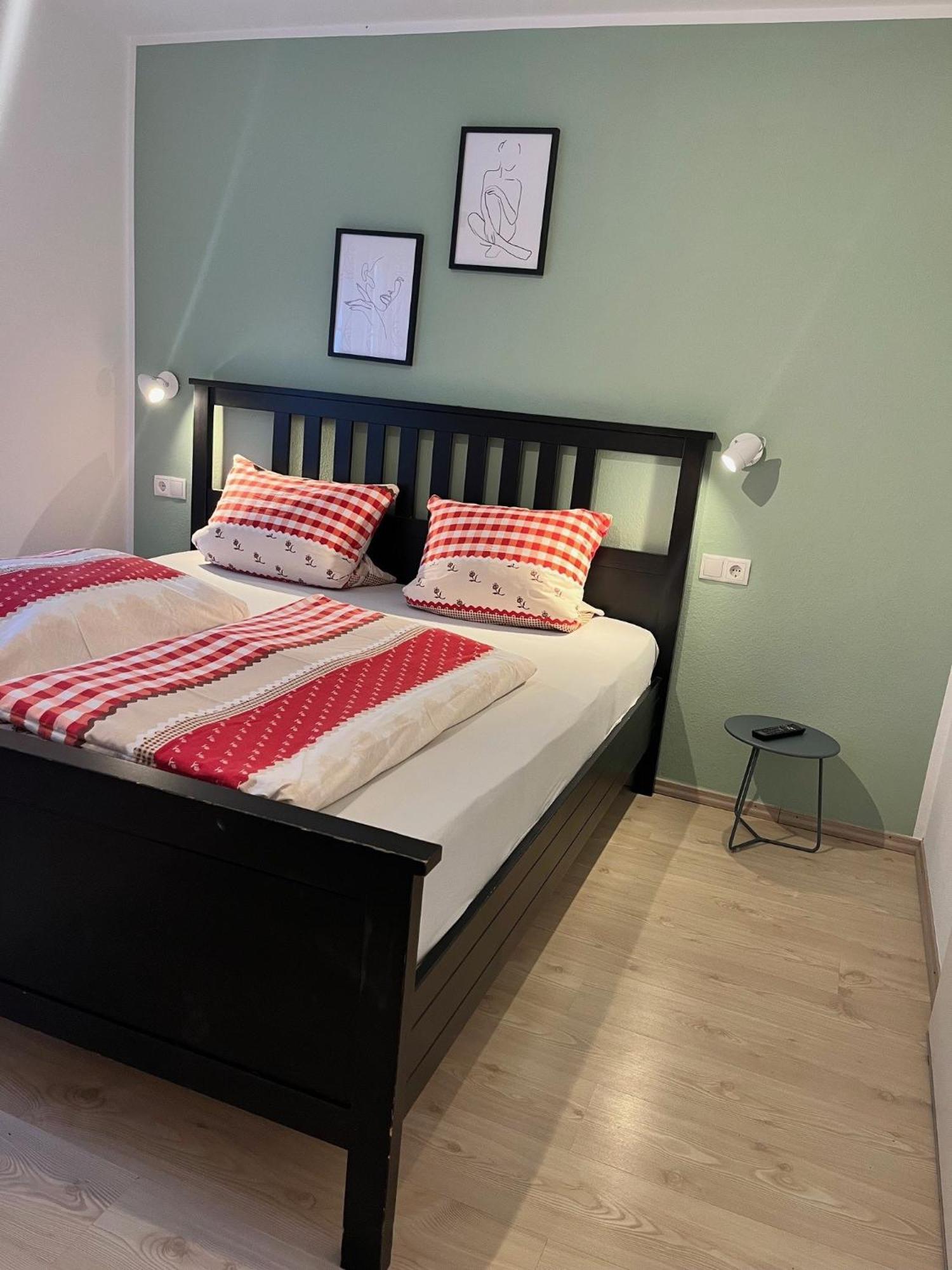 Apartment Frank - Bis Zu 3 Schlafzimmer Rust Zewnętrze zdjęcie