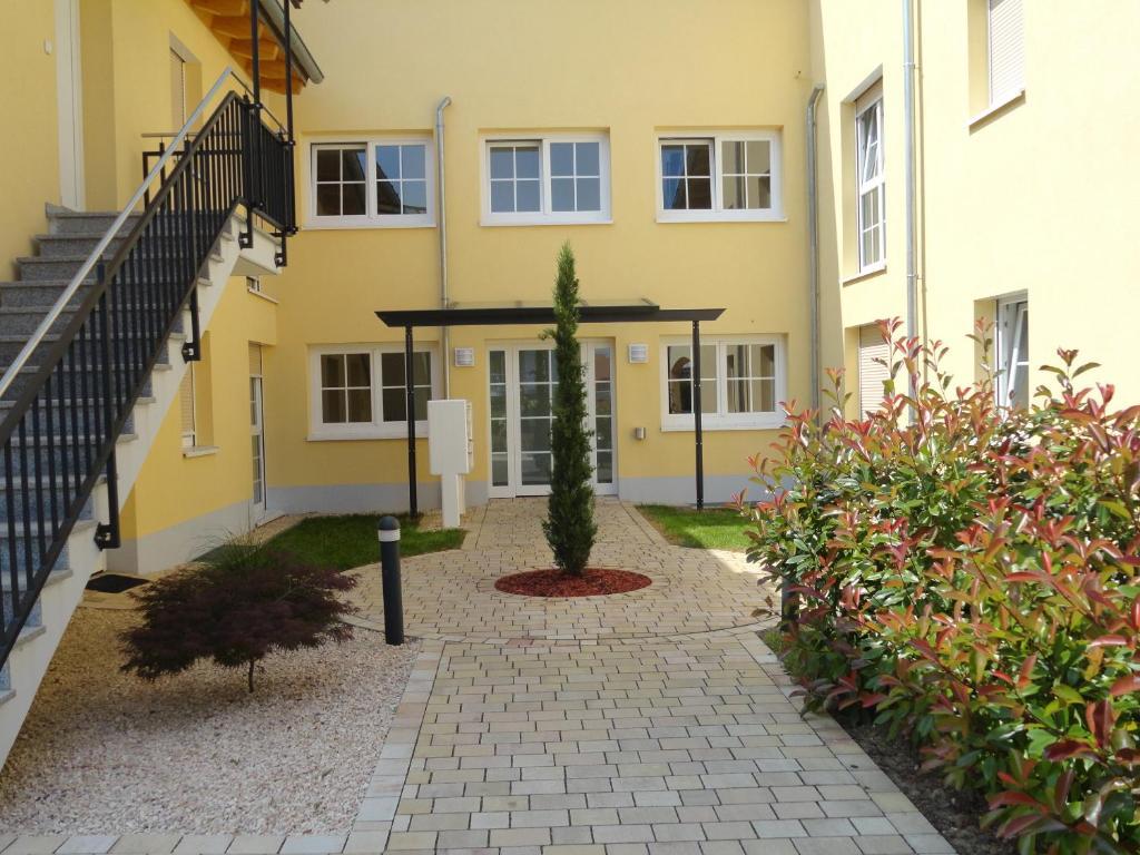 Apartment Frank - Bis Zu 3 Schlafzimmer Rust Zewnętrze zdjęcie